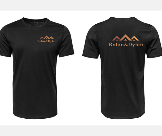 T-shirt met origineel emoji ontwerp van Robin & Dylan – trendy kledingstuk in vrolijke stijl, perfect voor jongeren en fans.